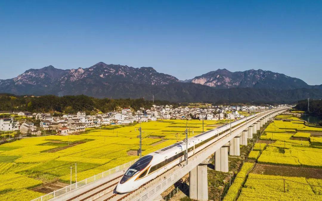 杭黃高鐵、連鹽鐵路年底開通 長三角將擁有18條高鐵線路